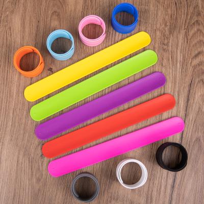 China Customizable Silicone Slap Bracelet For Advertising Personalized Silicone Bracelet PromotionalBusiness Event Wristband for sale