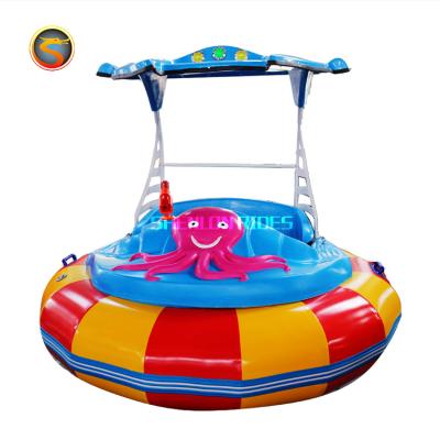 China Hot Attractive Funfair Battery Family Game Kids Amusement Park FRP+PVC Design Bumper Boats Water Play Equipment for sale