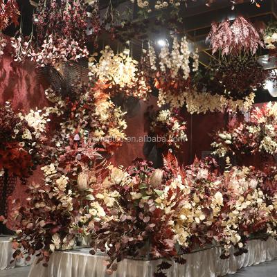 China Wholesale Colorful Dark Red Artificial Single Stem Beautiful Flower Hydrangea Silk Rose Flower Runner For Wedding Event Home Decoration for sale