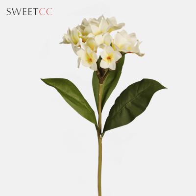 China 2020 Artificial flower wedding high quality modern plant frangipani for wedding decoration for sale