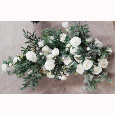 China 2020 new design natural touch artificial silk flower floral table runners runner for wedding decoration for sale