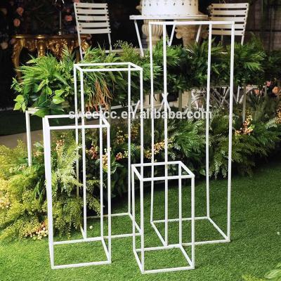 China 2020 factory teardown wedding decoration rectangle metal lightweight wedding flower vase, flower stand for table centerpiece for sale