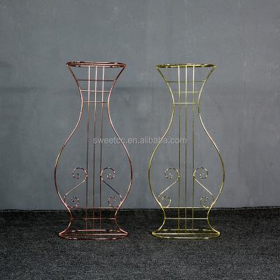 China Wholesale Lightweight Wedding Plate Vase Flower Stand For Wedding Centerpiece Decoration for sale