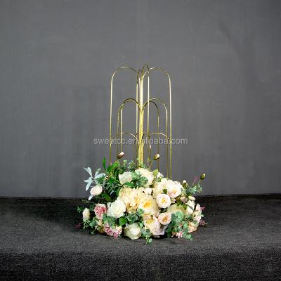 China Factory price light gold plate wedding arch aisle flower stand for wedding table centerpiece for sale