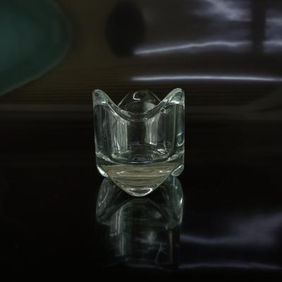 China Transparent Candlestick Holder Easy Maintenance Sophisticated Decoration for sale