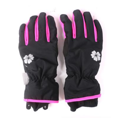 China OEM Winter Divide Outdoor Waterproof Skiing Children Ski Women Gloves for sale