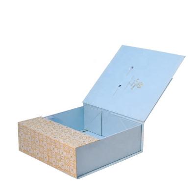 China New Arrival Simple Stylish Self Folding Gift Box Recyclable With Magnet Clothes Flat Fold Cosmetic Box Packaging for sale