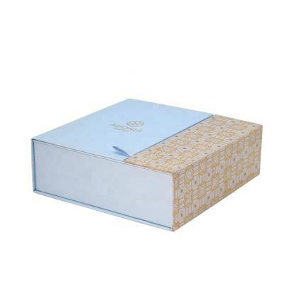 China Custom Logo Recyclable Folding Magnetic Folding Paper Box Magnetic Top Open Cosmetic Flap Boxes Cardboard Gift Packaging for sale