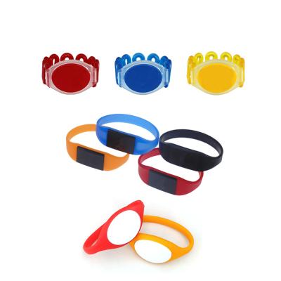 China Factory Wholesale Cheap Proximity RFID Silicone Waterproof Wristband Customized Design Wristband / Waterproof for sale