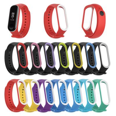 China Fanshion 2020 Newest Gelang MI Band 5 Two Color Silicone Super Stitching Xiaomi MI Band 5 Soft Strap for sale