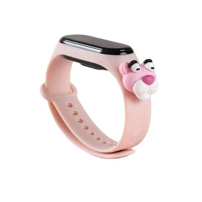 China Cute Cardboard Prints Silicon Animal Straps For MI Band 3/4/5/6 Adjustable Digital Watch Bands for sale