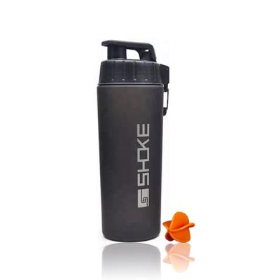 China Viable Wholesale Shaker Bottles Top Shaker Cup Food Grade Tritan Plastic Bottle for sale