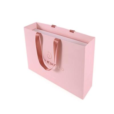 China Fashion Beautiful Handmade Pink Color Portable Easy Carry Unique Gift Boxes For Packing Clothes for sale