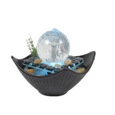 China Home Decoration Eco-friendly Crafts Materials Tabletop Ceramic Fountain With Glass Crystal Ball en venta