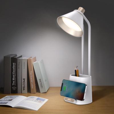 China 2022 Modern New Design Luxury Metal Desk Lamp With Wireless Charger With Pen Holder For Study for sale