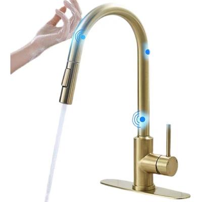 China Pull Out Spray Gold Water Sensor Kitchen Faucet Induction Faucet Modern Newly Designed Brushed Deck Installation Sink for sale