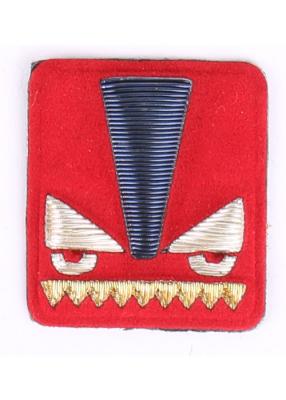 China Rectangle School Embroidered Blazer Badges , Red Custom Blazer Patches for sale