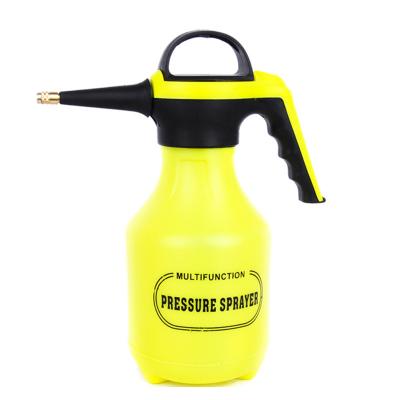 China High Quality Mini Plastic 2Liter Hand Bottle Water Pressure Pump Garden Trigger Sprayer for sale