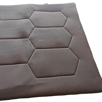 China 2022 New And Comfortable Hexagonal Mesh Customized Breathable Massage Spring Mattress for sale