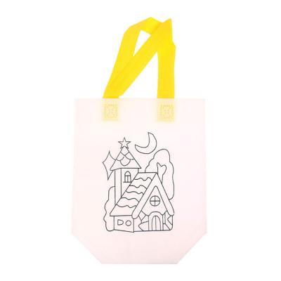 China Unique Design Kids Cartoon DIY Graffiti Handled Nonwoven Shopping Bag for sale