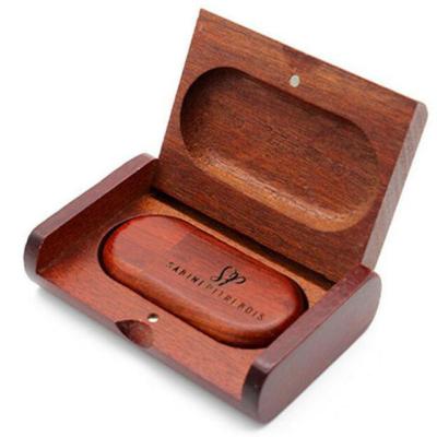 Cina Promotional engraving logo wood usb 2.0 flash disk USB 3.0 Memory Stick Flash pen Drive in vendita