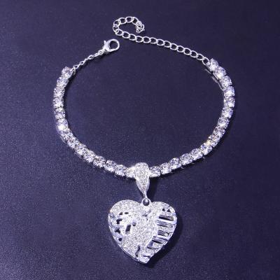 China Exquisite Diamond Luxury Stylish Hollow Love Cuban Link Modern Europe and America Heart Pendant Anklet for sale