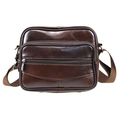 China Vintage OEM cheap moq genuine leather low waist wax messenger bag men business cowhide leather shoulder bag medium custom logo for sale