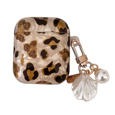 China dustproof & 360Â ° Full Protect YN Shell Leopard Pattern Cute Compatible With AirPods Case With Pearl Heart Shape Soft Cover Key Chain Case For Girls Woman for sale