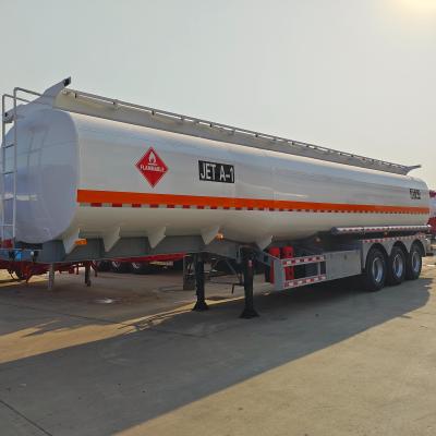 Chine 3 axes semi-remorque ancien camion-citerne pour le transport de pétrole et de carburant 10000L à vendre