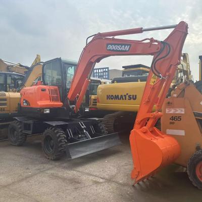 China Used Doosan Digger  DX60W  Secondhand 6ton Small Type Mini Wheel Excavator for sale