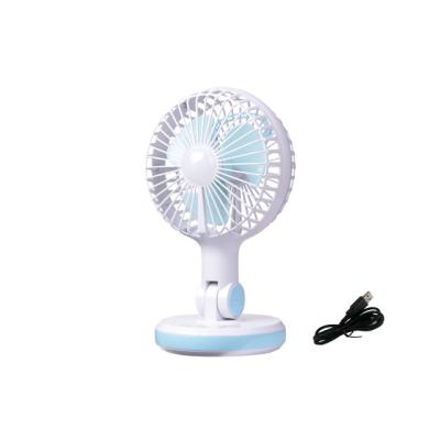 China DC Powered Small Table Fan Rotating Fan Lithium Battery Rechargable Fan for sale