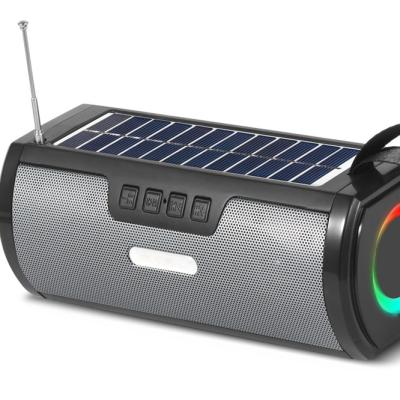 China BT Wireless Solar Powered Subwoofer Loudspeaker Outdoor Portable RDG Light Flashlight Noise for sale