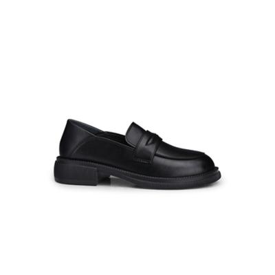 China Lightweight Black Platform Leather Shoes Frosted Loafer Bread In Solid Color For Women for sale