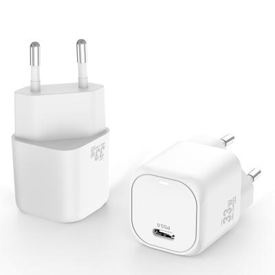 China GAN Pd 3.0 Mobile Phone Charger 33w Wholesale Price Phone Power Adapter US/EU/UK/KC/SAA Plug Travel Fast Charger for iphone 12 13 for sale