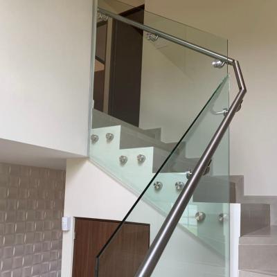 China Hotel Stainless Steel Glass Standoff Balustrade Used In Fence Stairs Balcony for sale