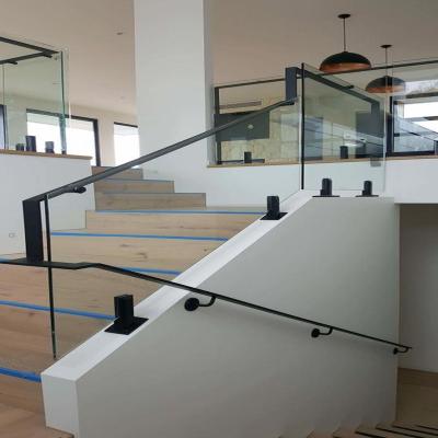 China ODM/ODM TAKA stainless steel spit spit stair railng glass spigot balustrade glass balcony fence poor glass spigot for sale