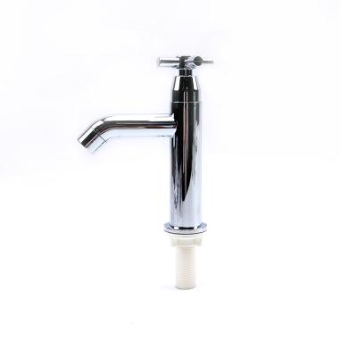 China Modern Cheap Two Way Hot Cold Single Handle Zinc Flexible Kitchen Faucet Sink for sale