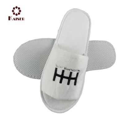 China Custom Open Toe Hotel Mens Velvet Slippers for sale