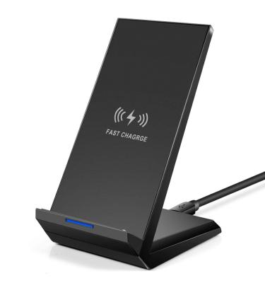 China Whole Sale Mobile Phone/Tablet/Computer/Mp3 Radio Charging Station Portable Fast Charger For Mobile for sale