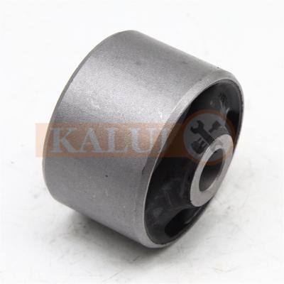 China Kaluj TAB-293 RK621848 48725-05190 48710-42020 Suspensión trasera con busto para Toyota RAV 4 en venta