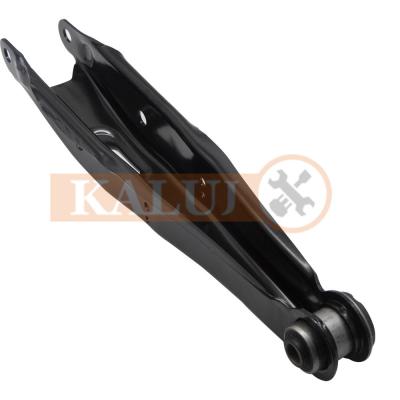 China 48740-30120 48740-30130 To-yota Crown Mark X Rear Suspension Arm for sale