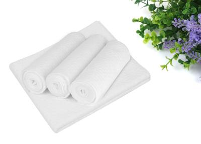 China Portable Safe Disposable Bathroom Hand Towels Soft / Smooth Touch for sale