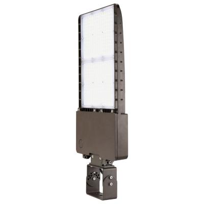 China ROAD Long Life Large 300W 350W 240W Area Pole Light Professional Large Area Lighting for sale