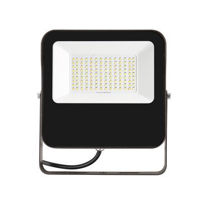 China Hot Selling LANDSCAPE 40W Dimmable Led Lit Flooded UK Long Range Tennis Court Stadium Flood Lights for sale