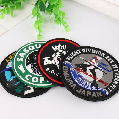 China Viable Design Custom 3d silicone rubber logo pvc clothing key ids rubber badge labels maker for sale