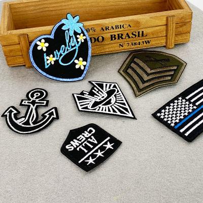 China Handmade Custom Embroidered Adhesive Patch Woven Patches And Logo 100% Machine Badges With Iron On Patches Applique for sale