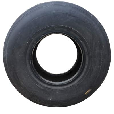 China Tug Boat Fender Model 1400X530 Size: 1300X480mm Used For Aircraft Pneumatic Marine Rubber Fenders for sale