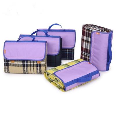 China New design polyester fleece borrego thick compact disposable travel blanket throw handle bag royal bulk buy for sale