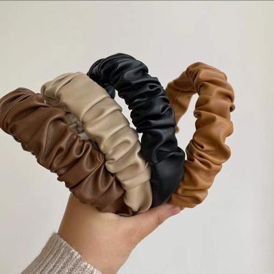 China Hair Decoration Korean Style fashion new design scrunchies pu leather headband women's winter hairband hair hoop for sale