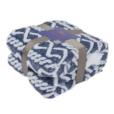 China Anti-Static Luxurious 100% Polyester Flannel Fleece Blanket for sale